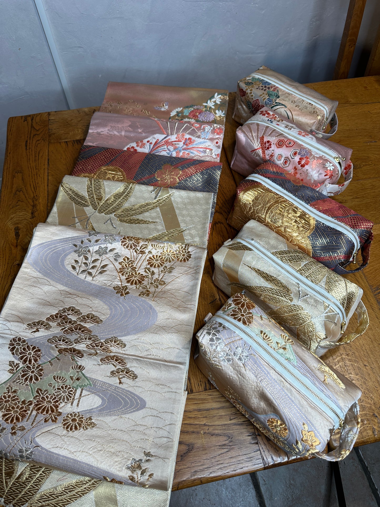 Trousse de toilette Obi en soie