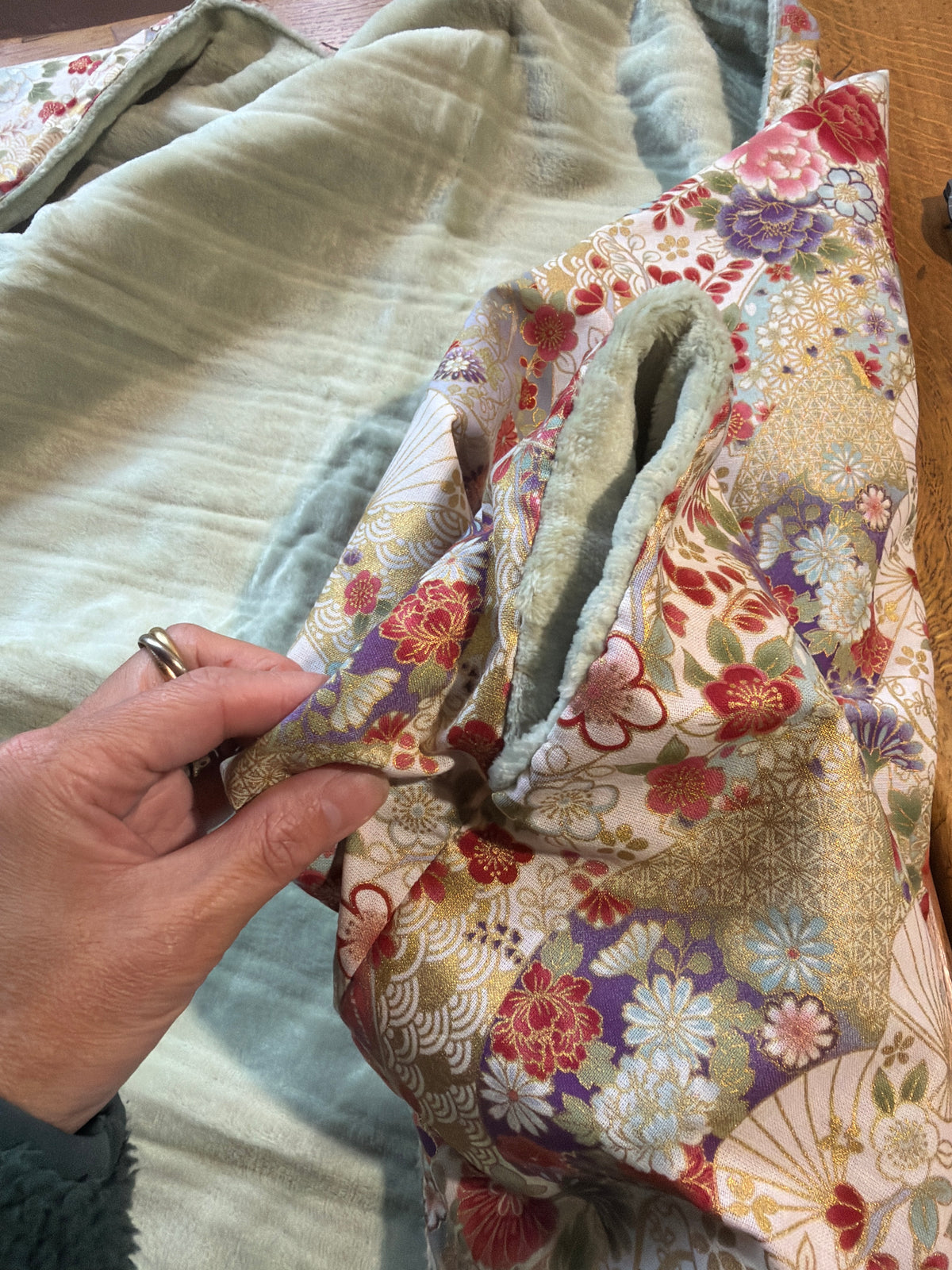 Momonga veste réversible tissu japonais en coton et micro polaire