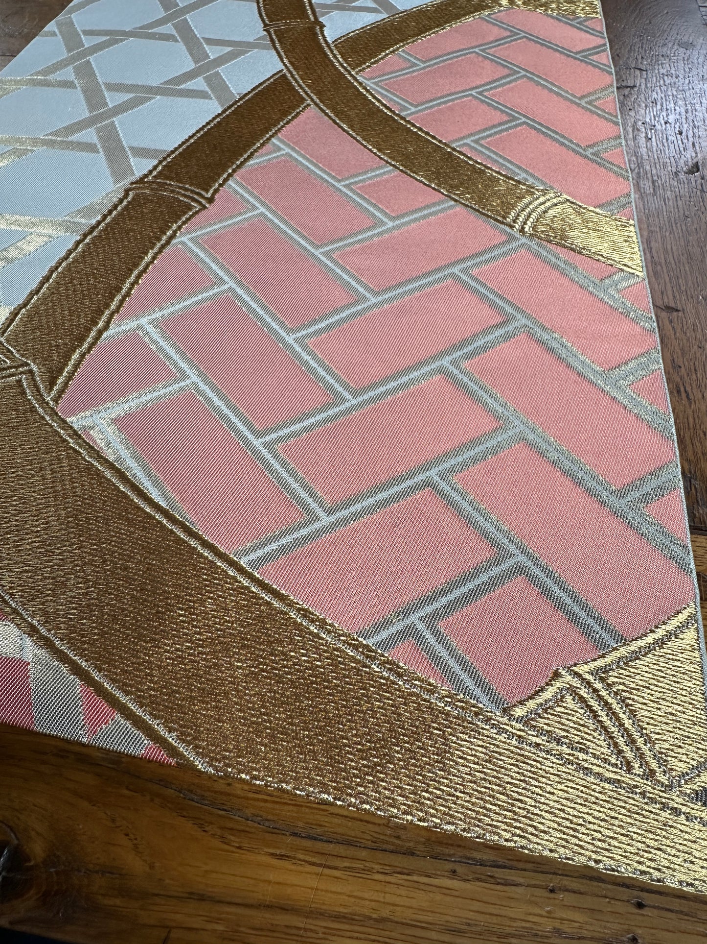 Chemin de table Obi en soie