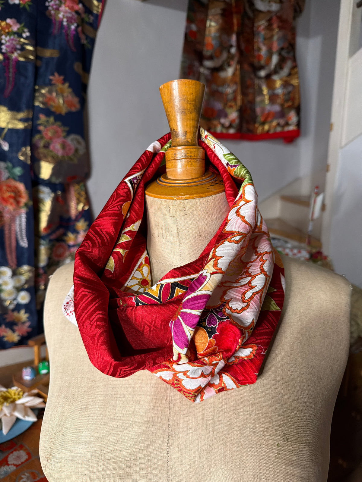 Tour de cou snood kimono japonais Furisode en soie