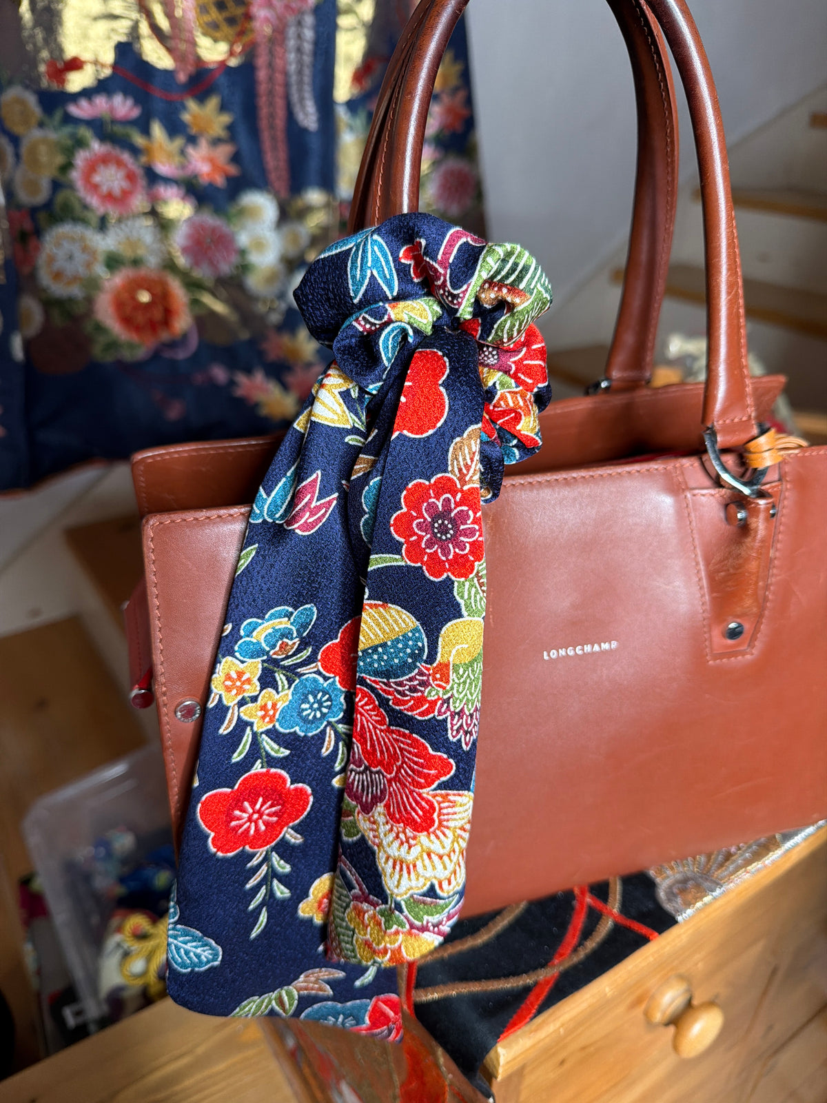 Chouchou ruban kimono japonais en soie Bingatazome Okinawa