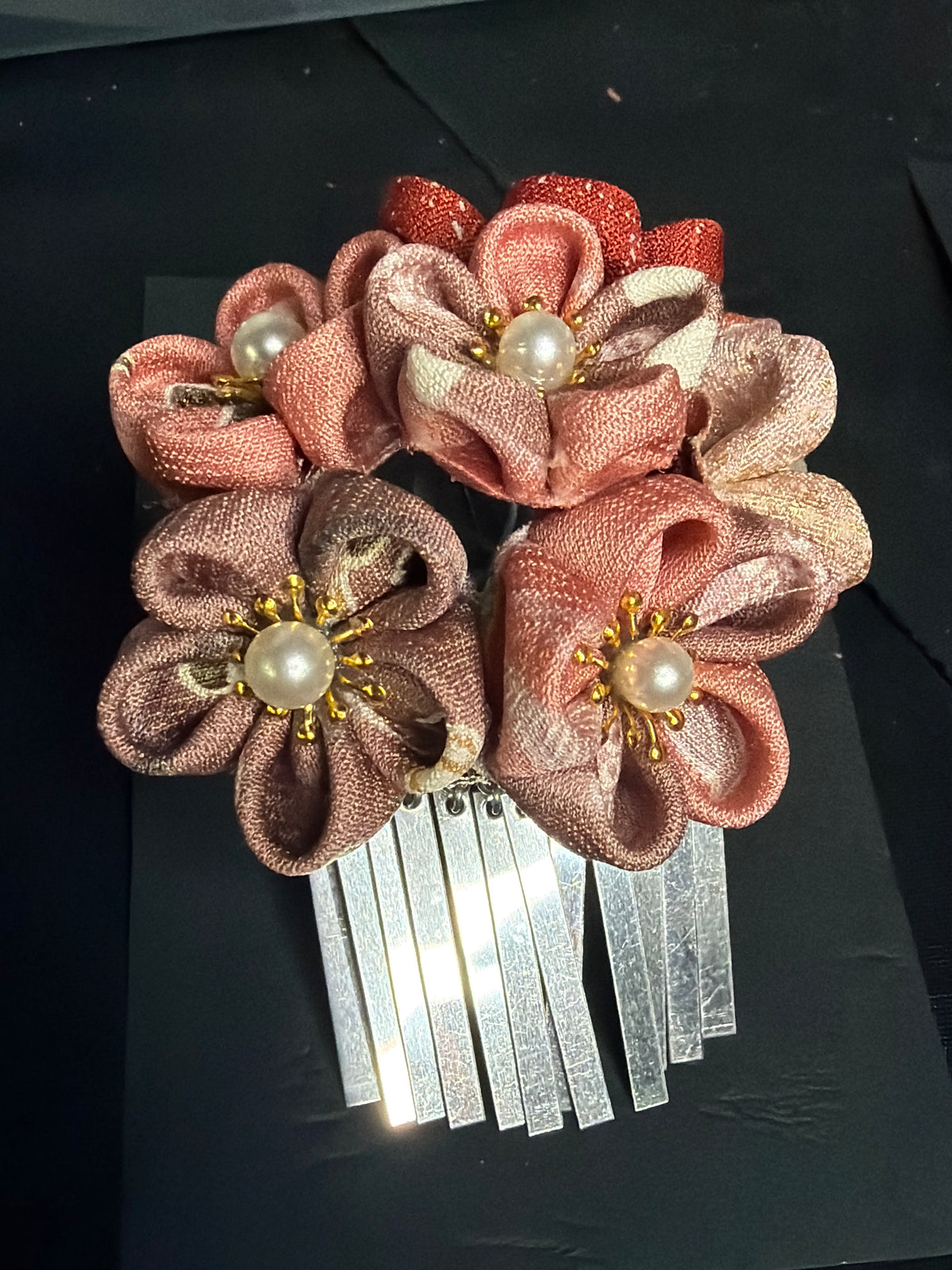 Kanzashi Barette kimono japonais en soie Tsumamisaiku