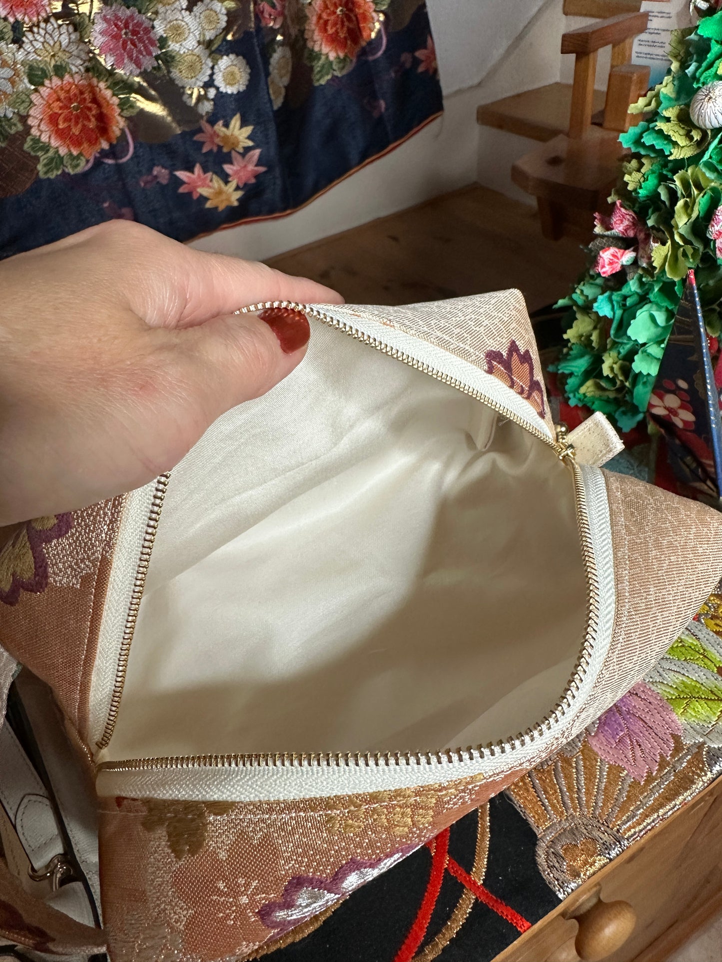 Trousse de toilette pochette en Obi japonais en soie