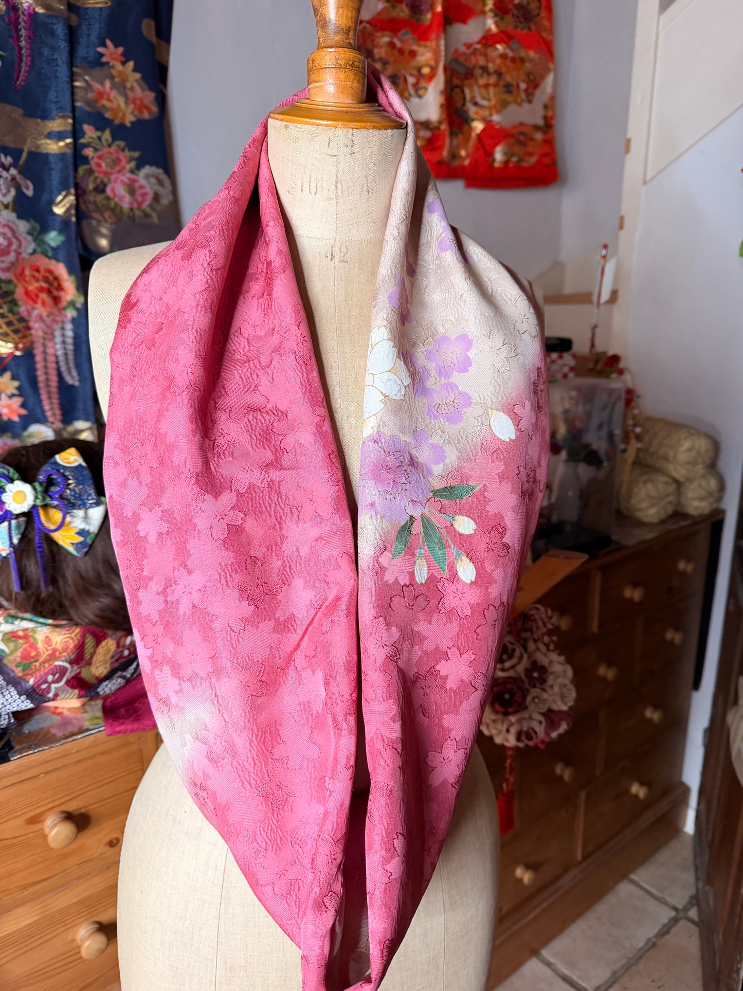 Tour de cou foulard kimono japonais Furisode en soie Neuf