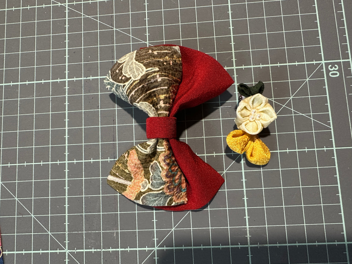 Pince à cheveux 2 en 1 kimono en soie