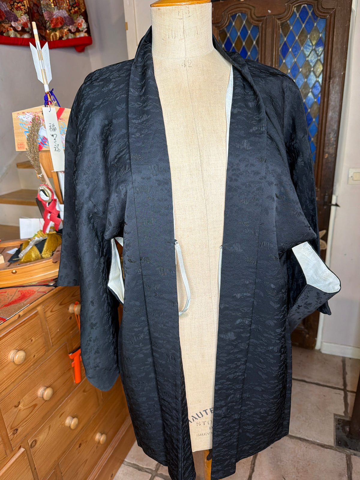 Haori veste de kimono japonais en soie avec Haori himo inclus état Neuf