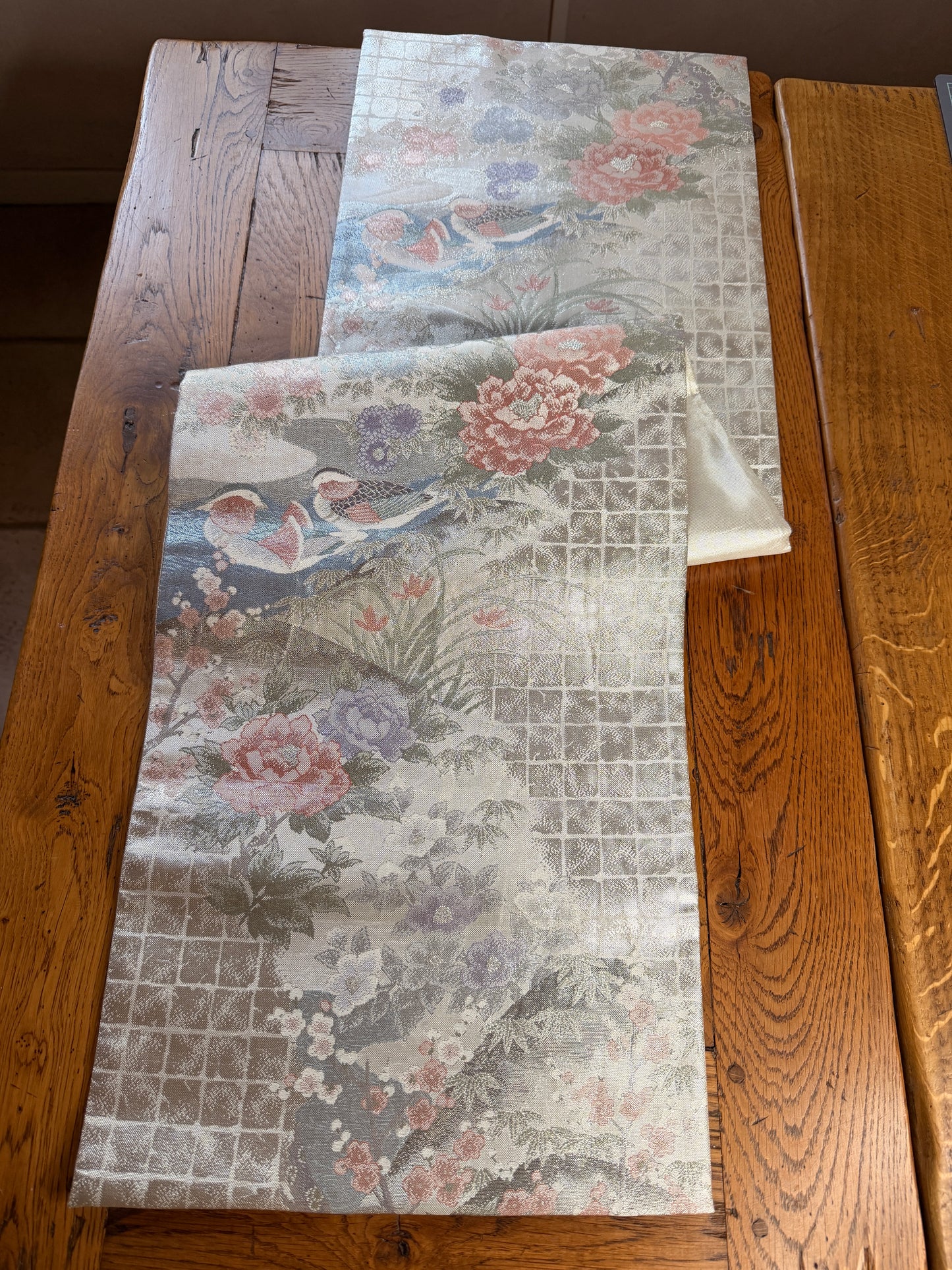 Chemin de table Obi japonais en saganishiki platine