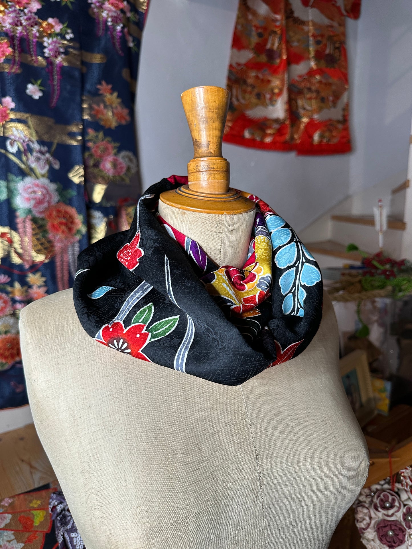 Tour de cou snood kimono japonais Furisode en soie Neuf