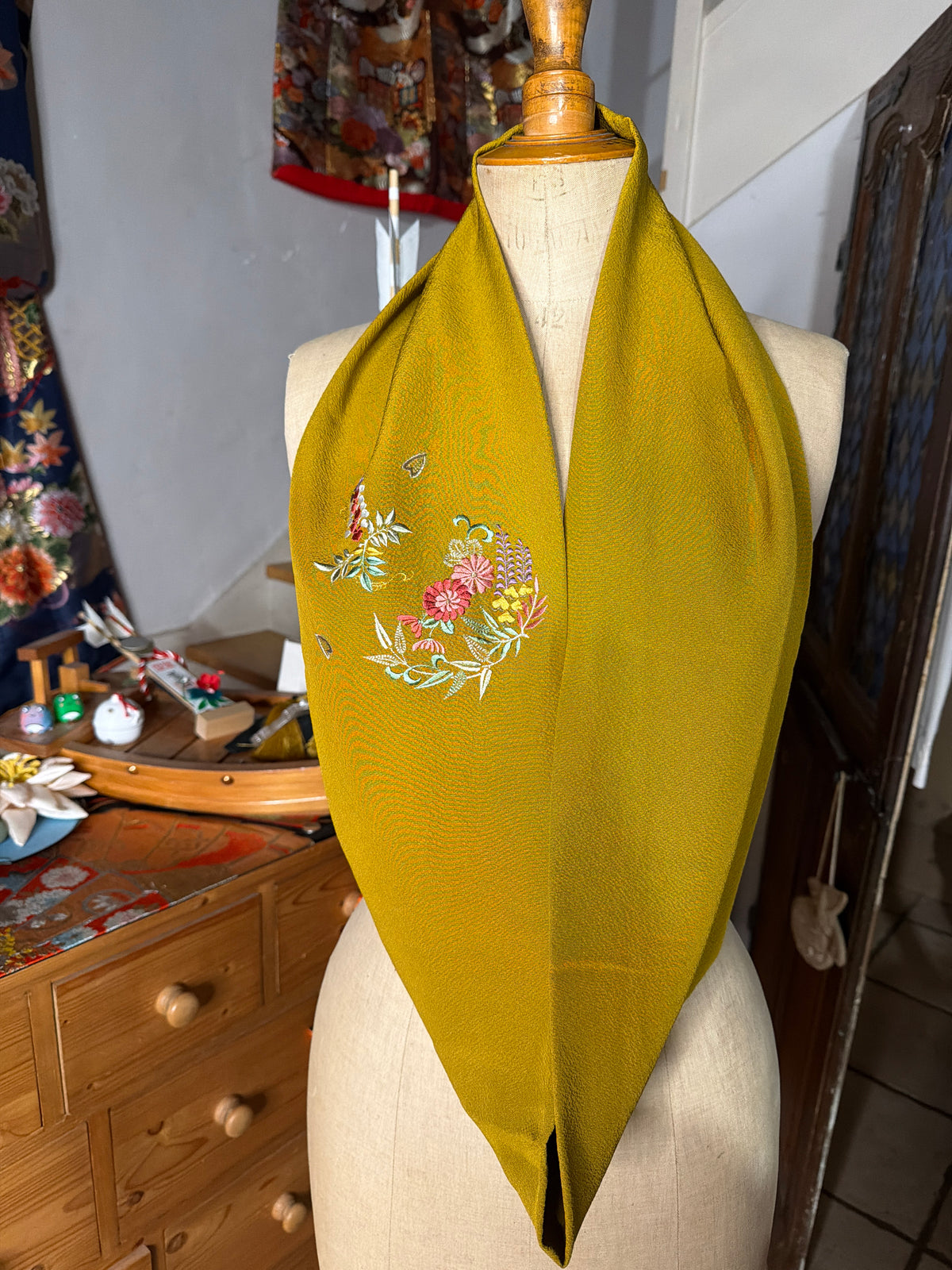 Tour de cou furisode kimono japonais en soie