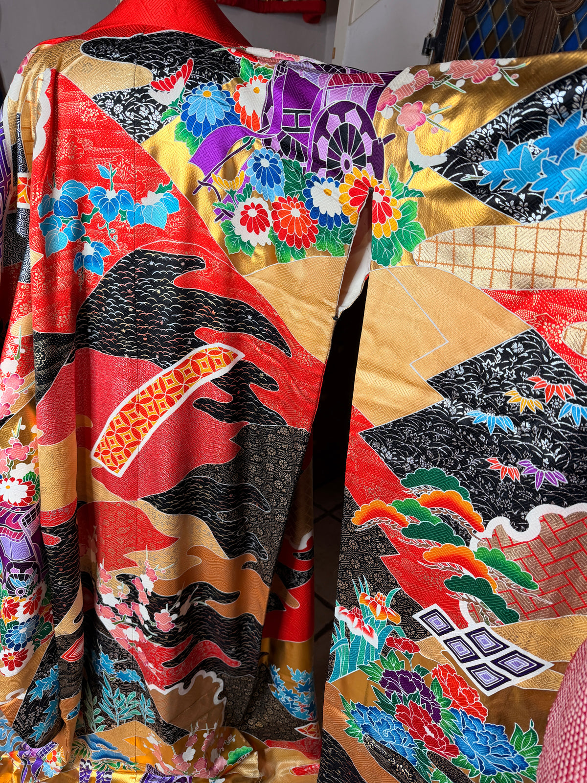Kimono de mariage Hikifurisode japonais