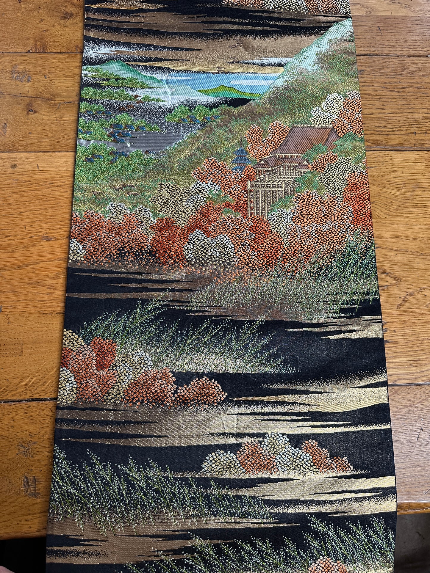 Chemin de table Obi japonais en soie