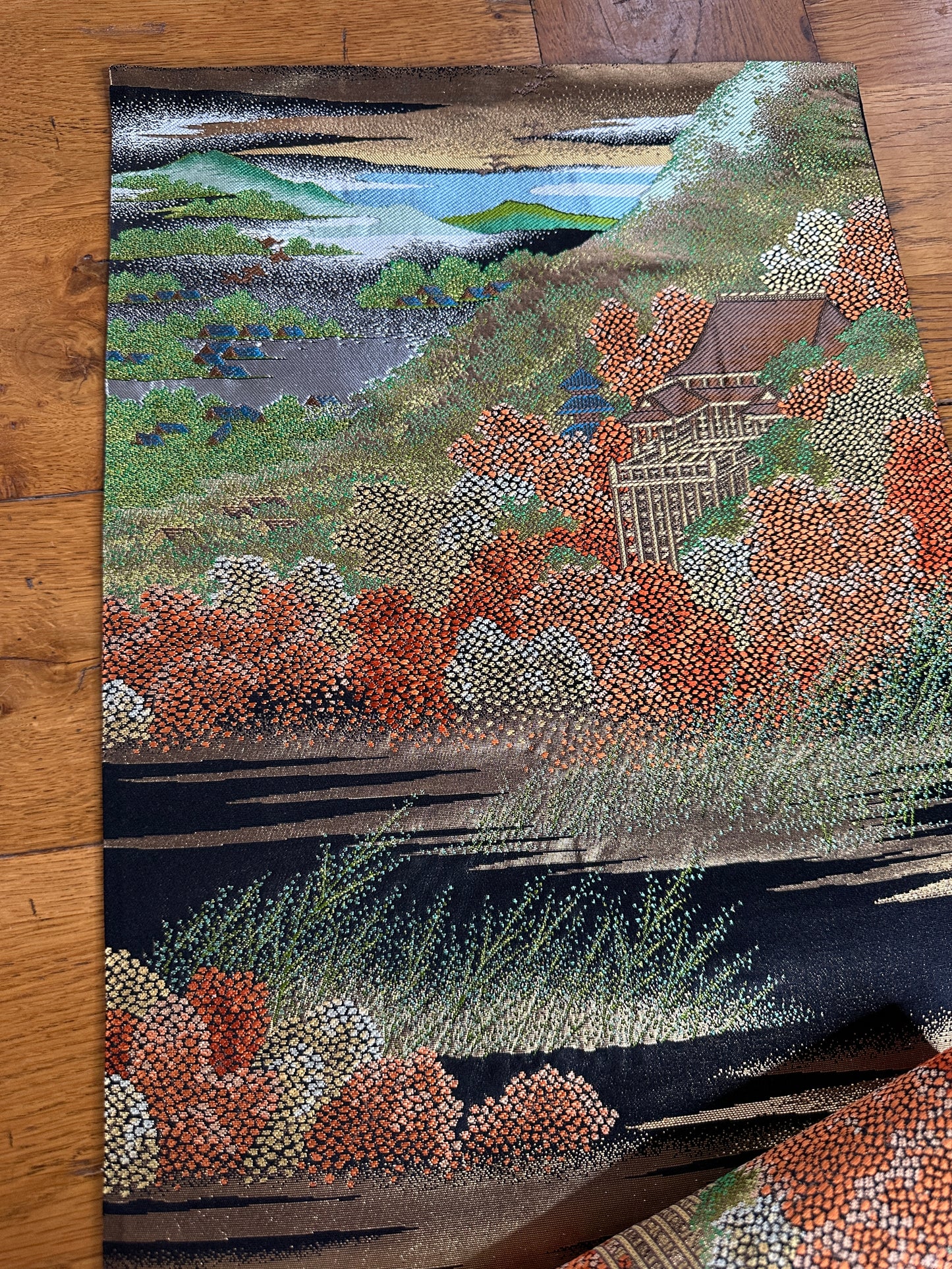 Chemin de table Obi japonais en soie