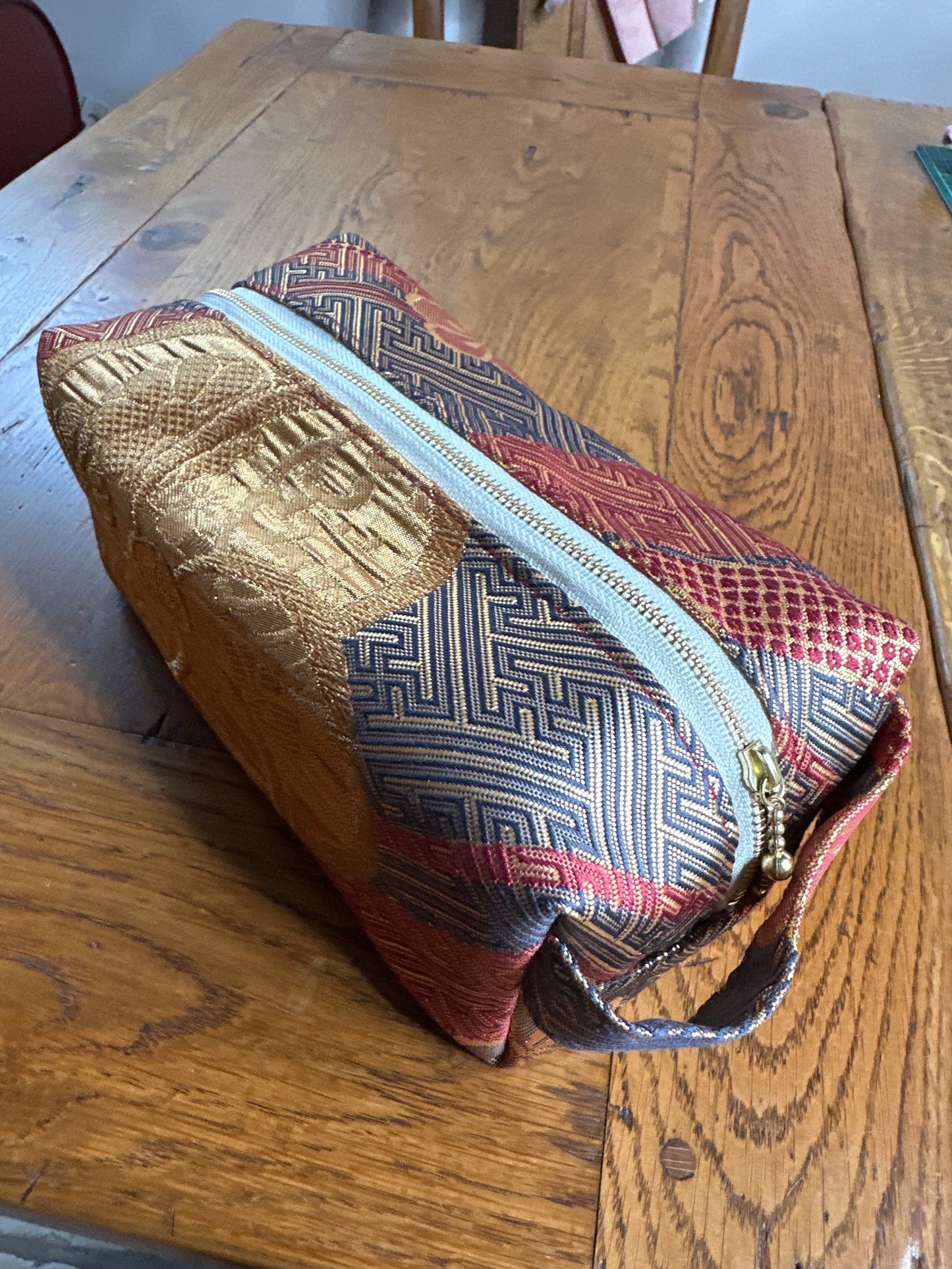 Trousse de toilette Obi japonais en soie