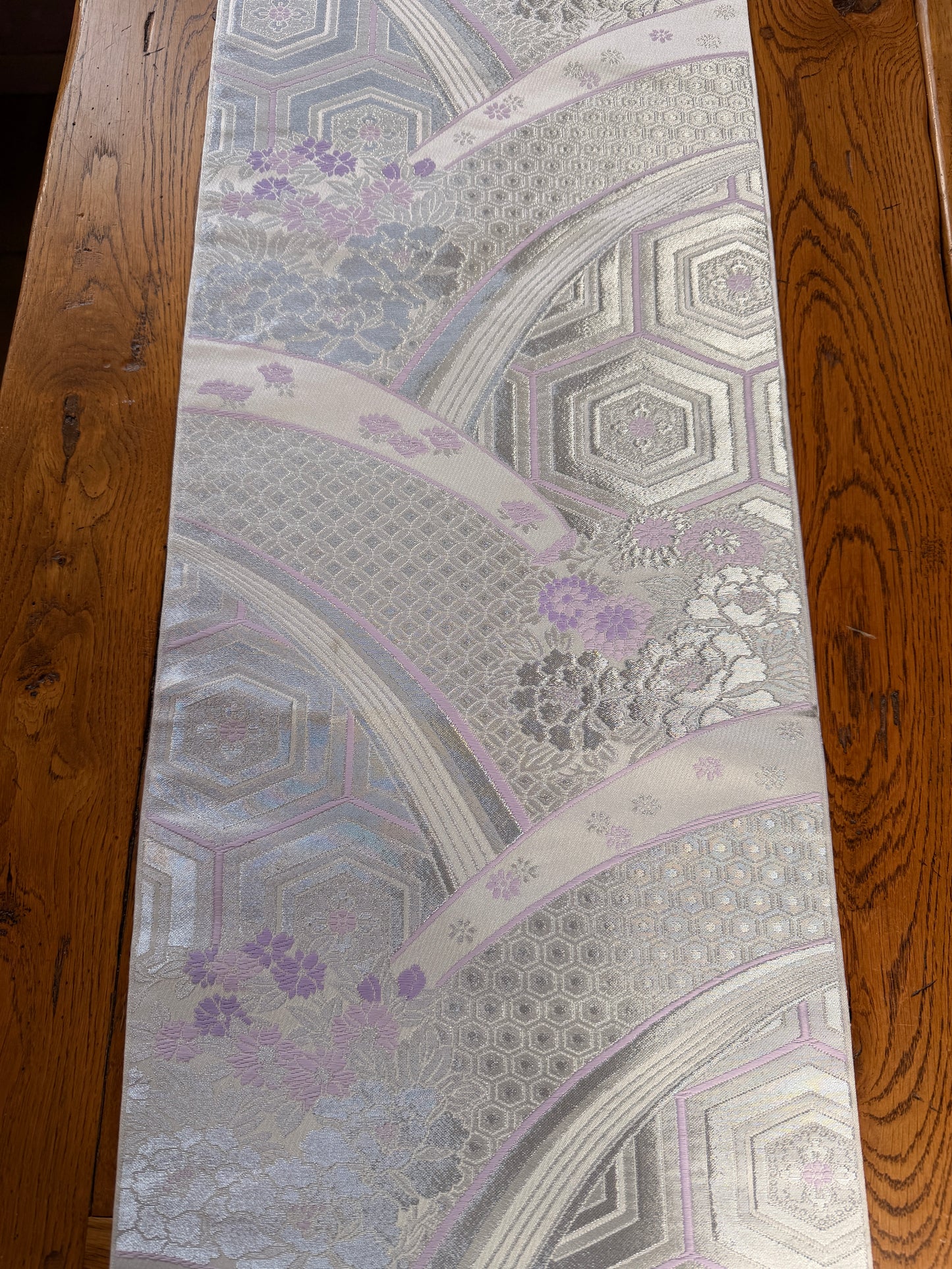 Chemin de table Obi japonais