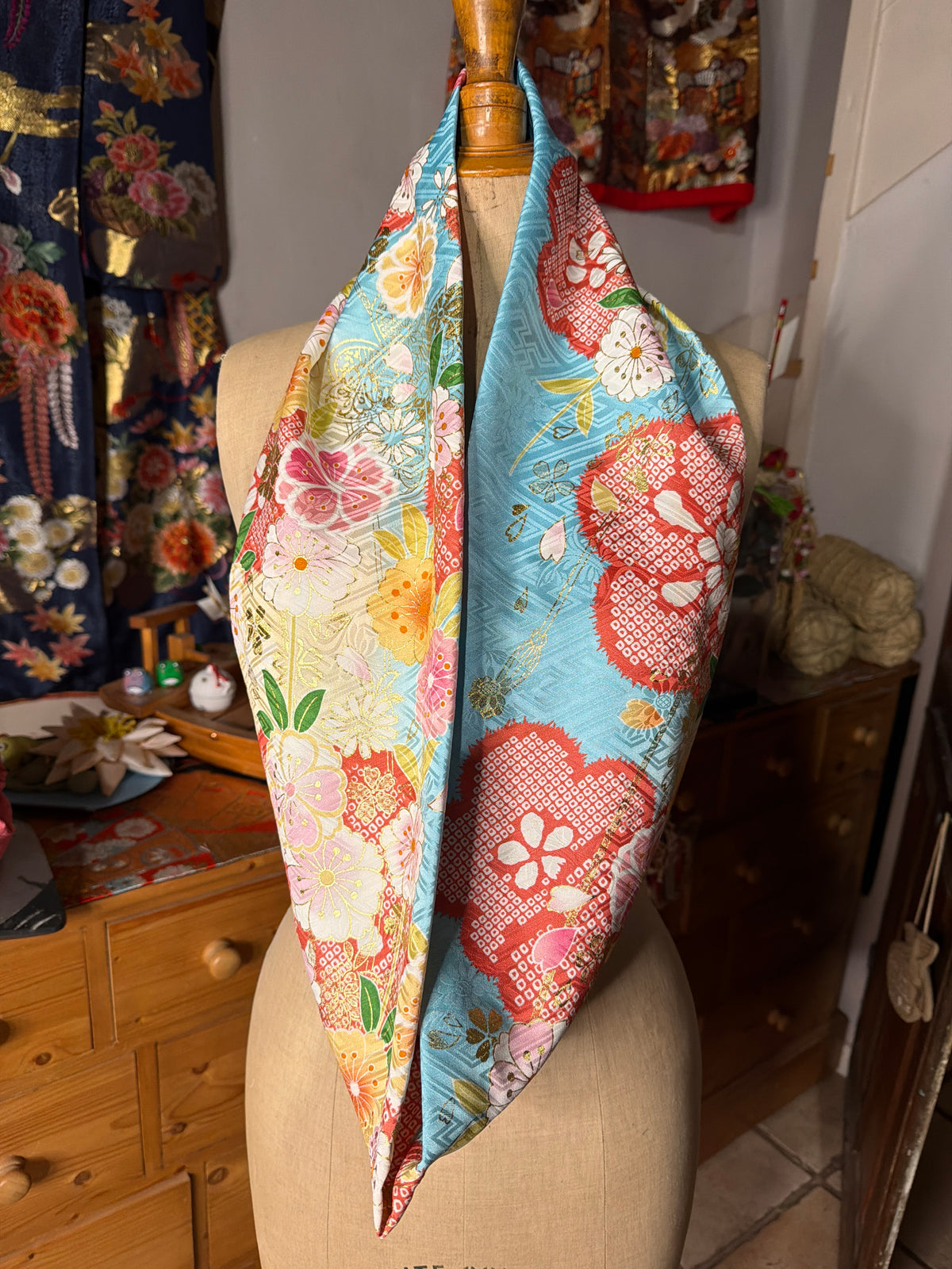 Tour de cou foulard furisode kimono japonais en soie