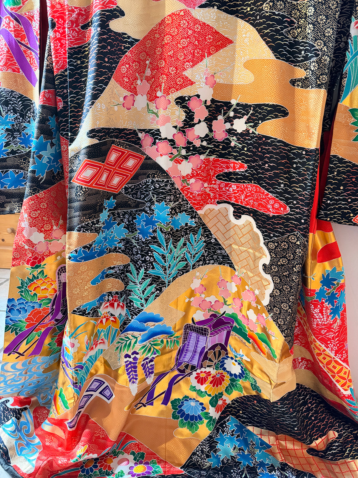 Kimono de mariage Hikifurisode japonais