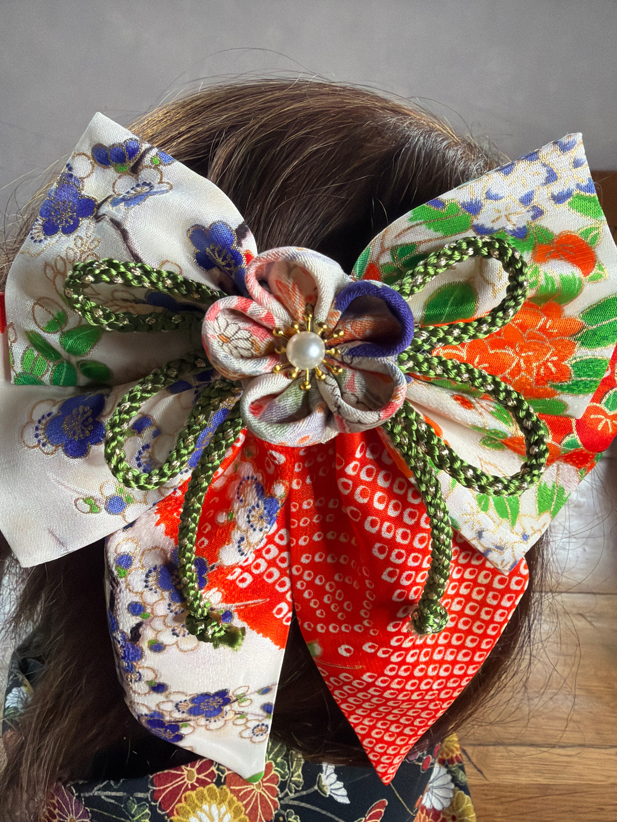 Pince à cheveux kimono japonais Tsumamisaiku