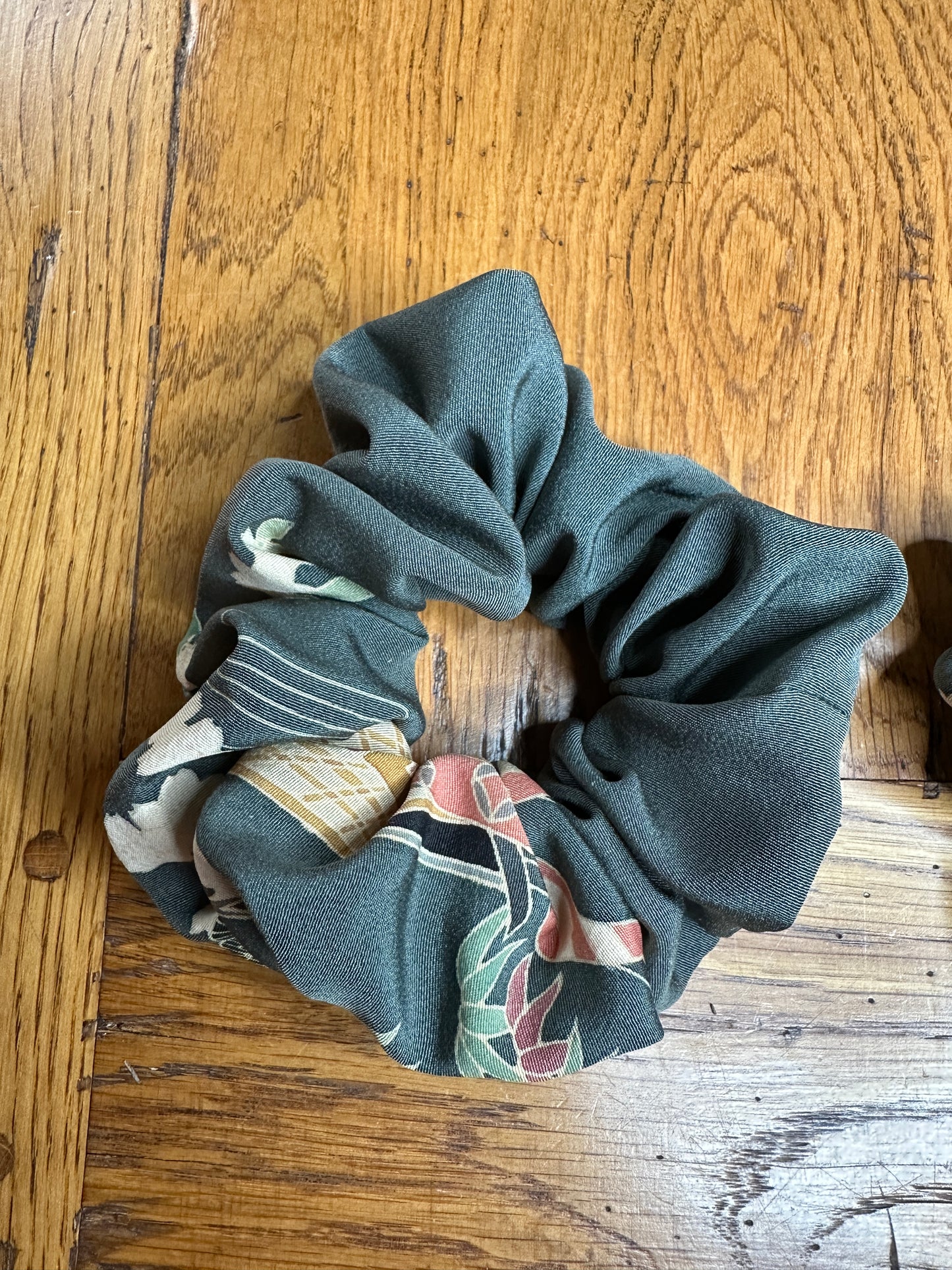 Chouchou kimono tomesode japonais en soie