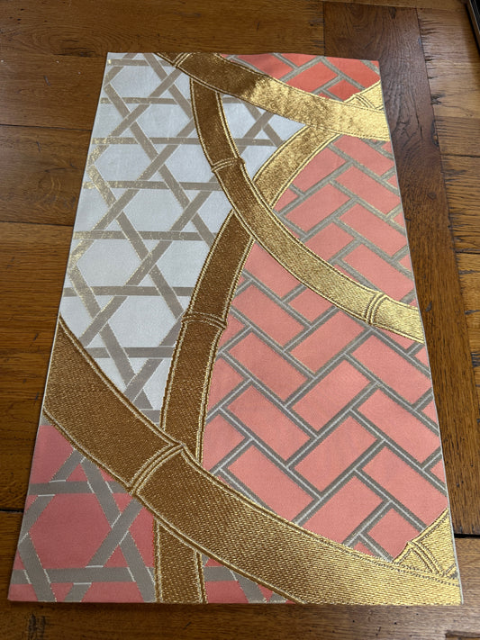 Chemin de table Obi en soie