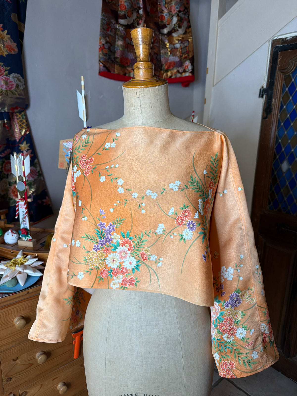 Top tunique courte manches longues kimono japonais en soie Neuf