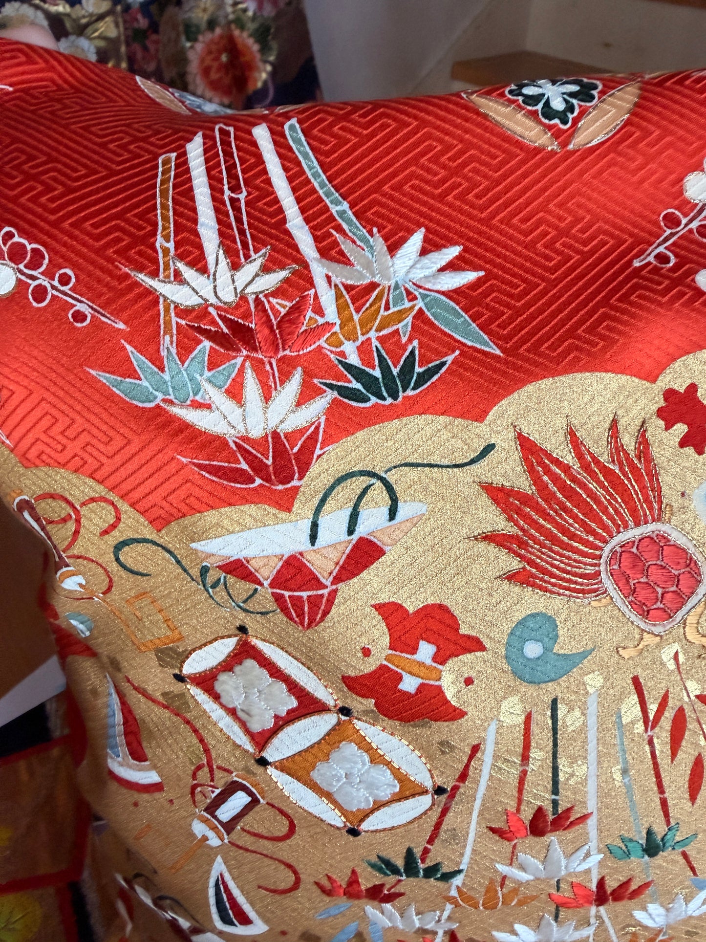 Coussin kimono japonais en soie Neuf