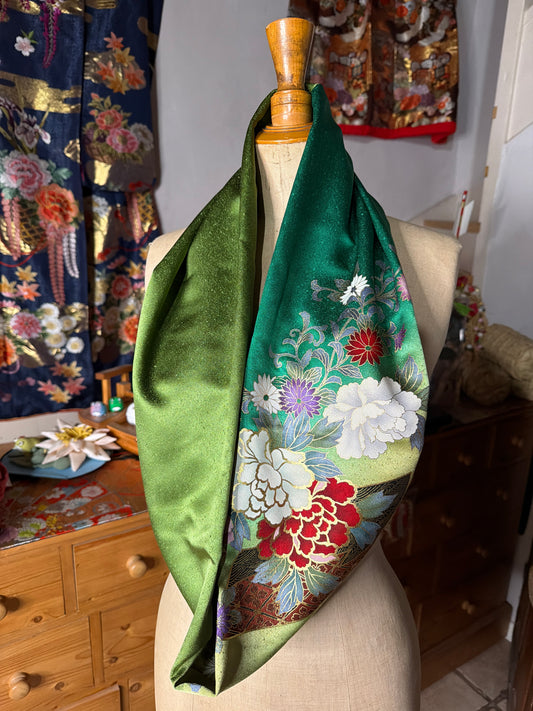 Tour de cou snood kimono japonais Furisode en soie