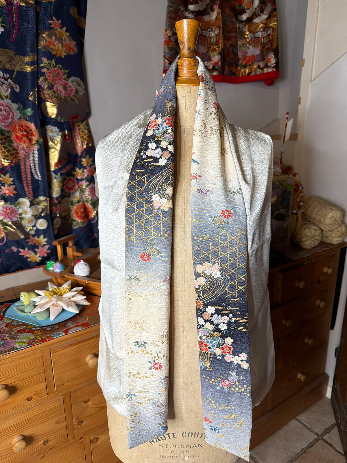 Foulard châle réversible en soie de kimono japonais