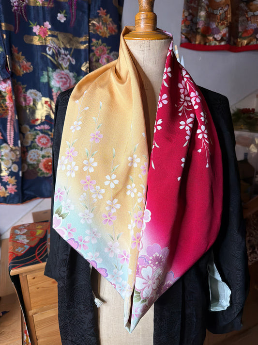 Tour de cou snood kimono japonais Furisode en soie