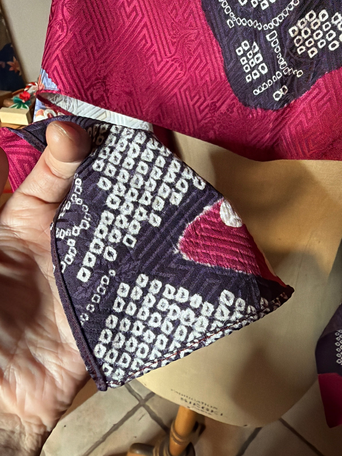 Foulard tissu kimono japonais furisode en soie
