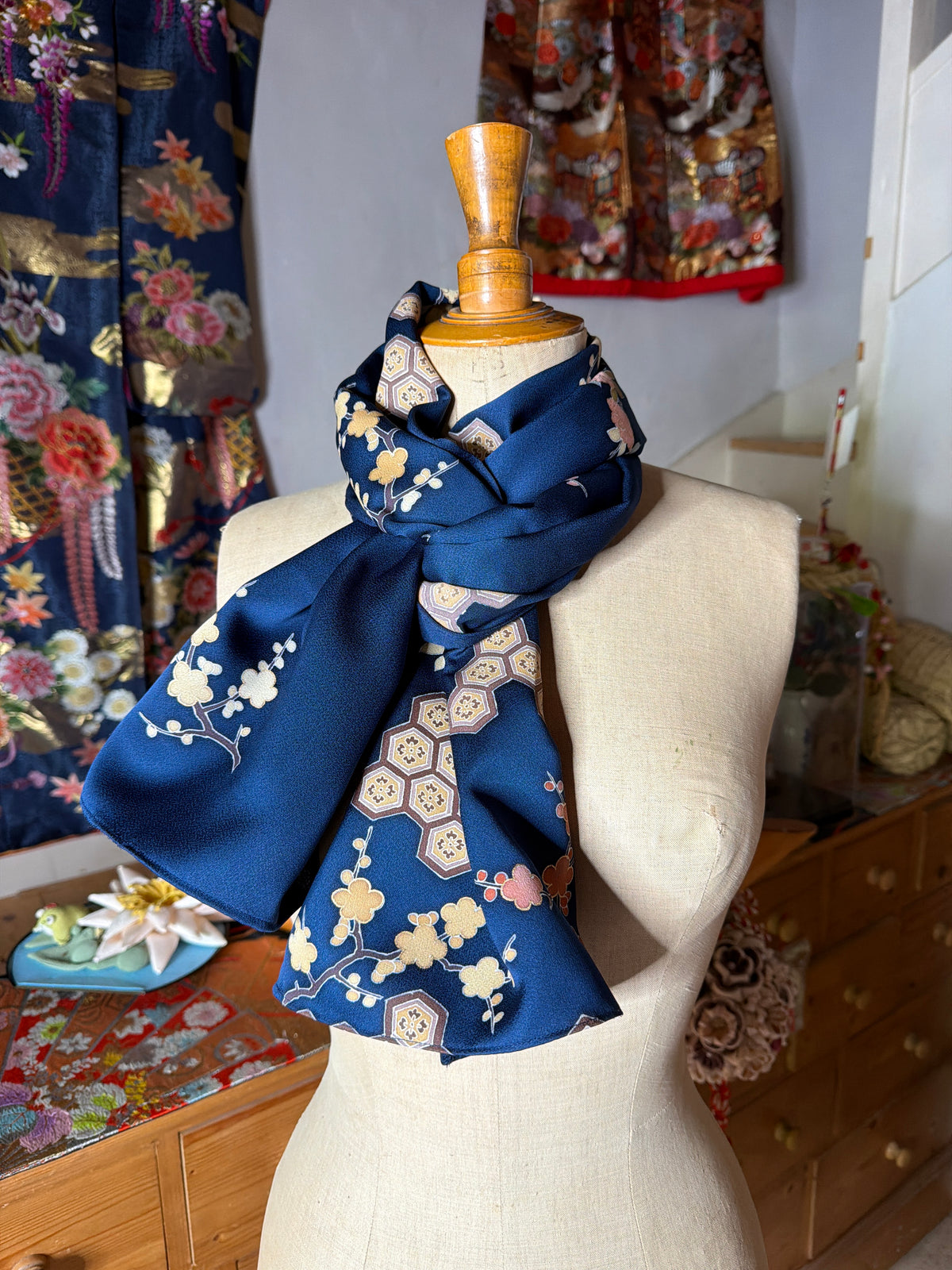Foulard kimono japonais tomesode en soie