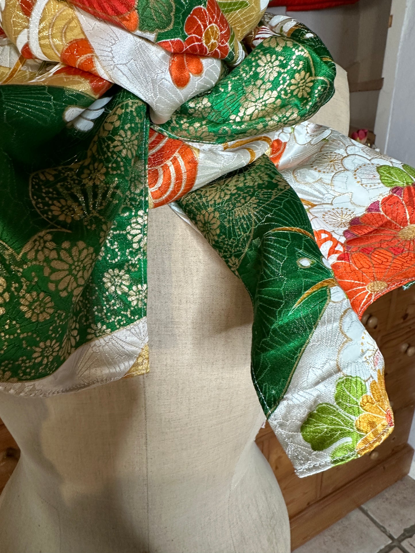 Foulard furisode kimono japonais en soie