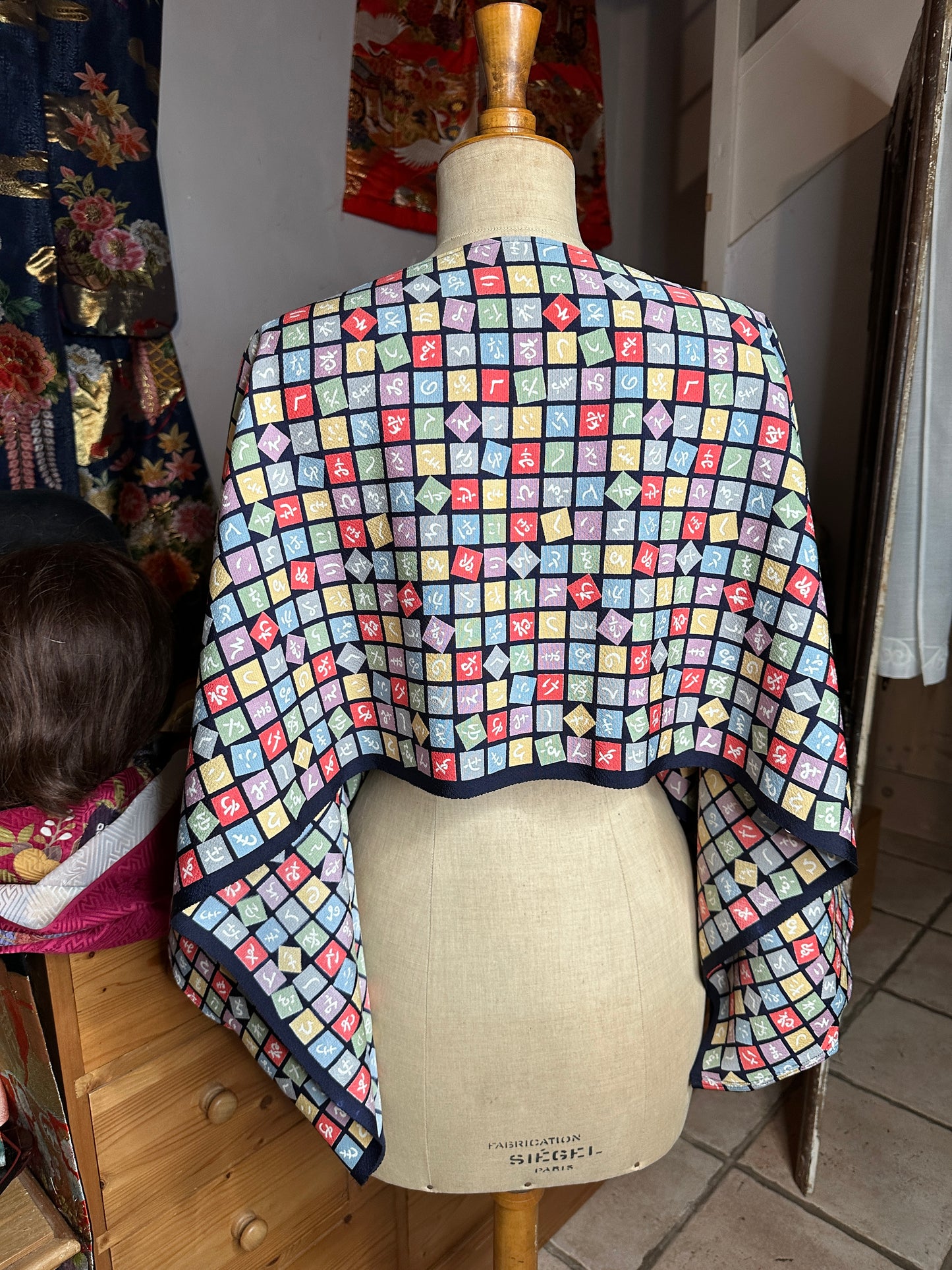 Top tunique courte manches longues kimono japonais en soie Neuf