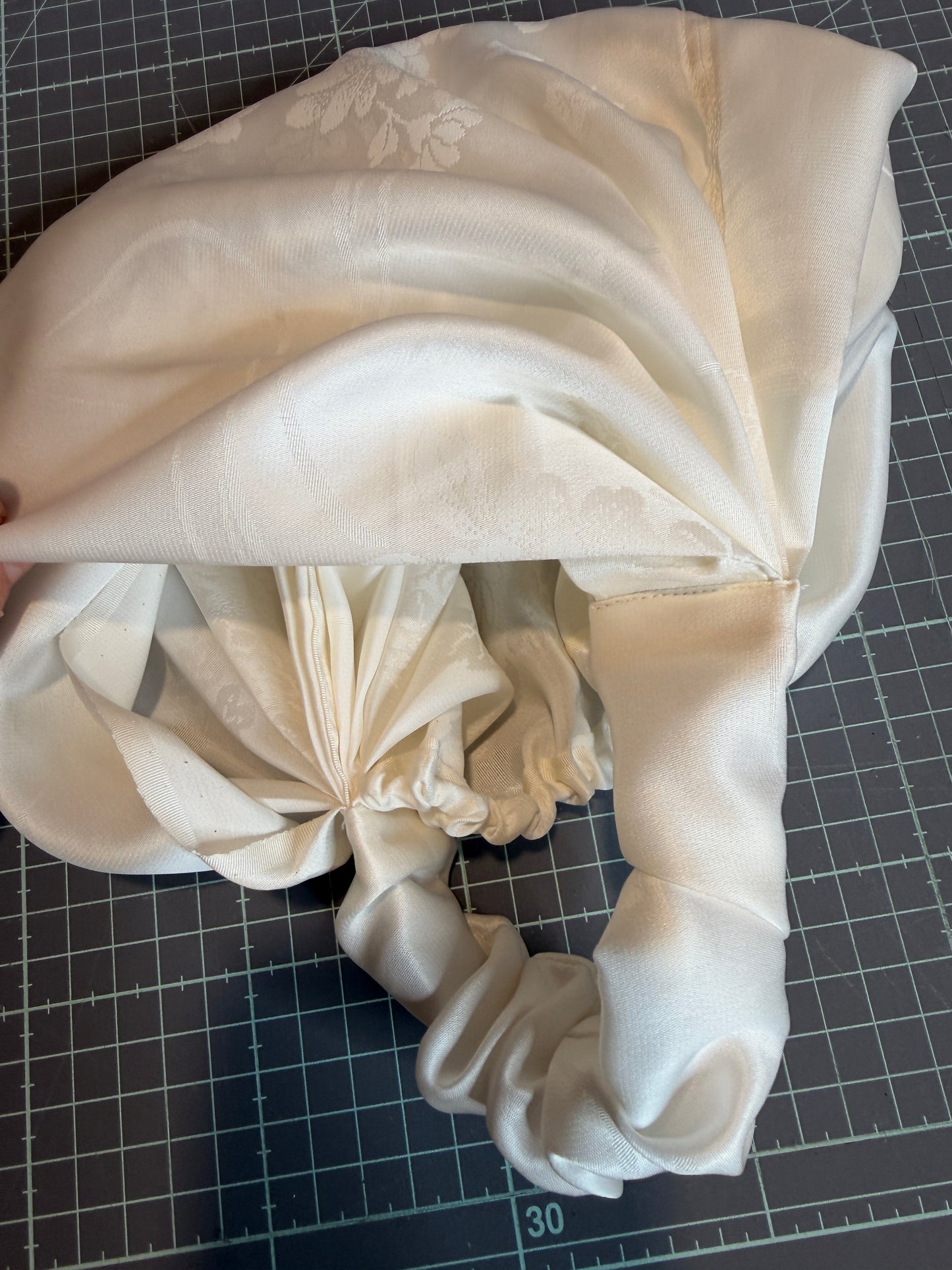 Bonnet de Nuit en soie kimono japonais