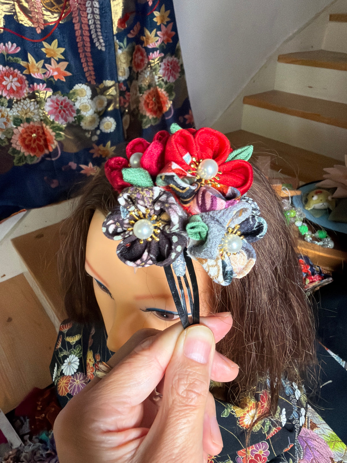 Kanzashi Barette Tsumamisaiku japonaise en soie taille grande