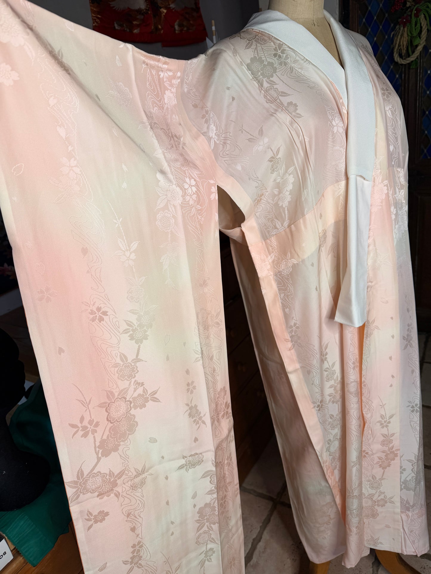 Jyuban sous vêtement de kimono furisode japonais en soie Neuf