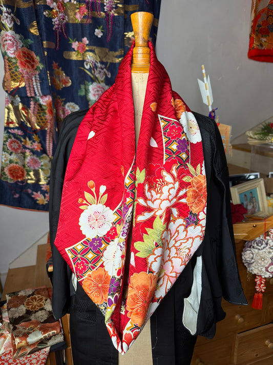 Tour de cou snood kimono japonais Furisode en soie