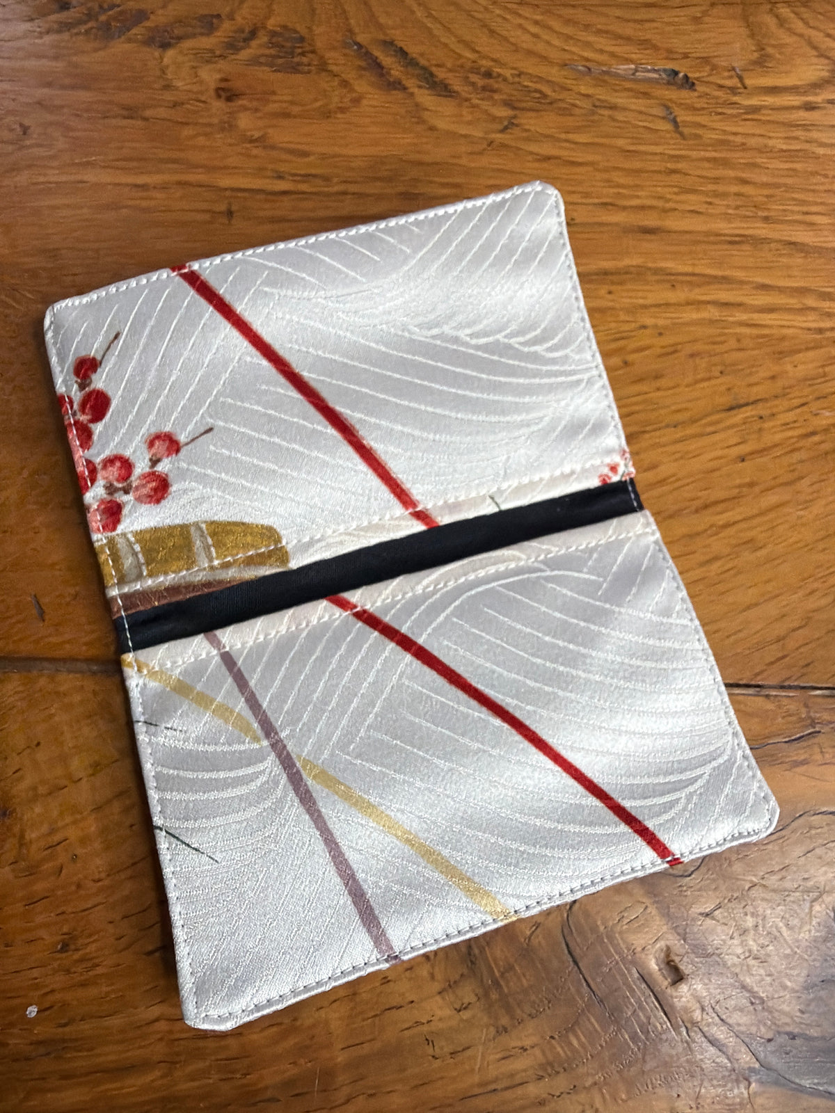 Porte carte simple pliable en soie