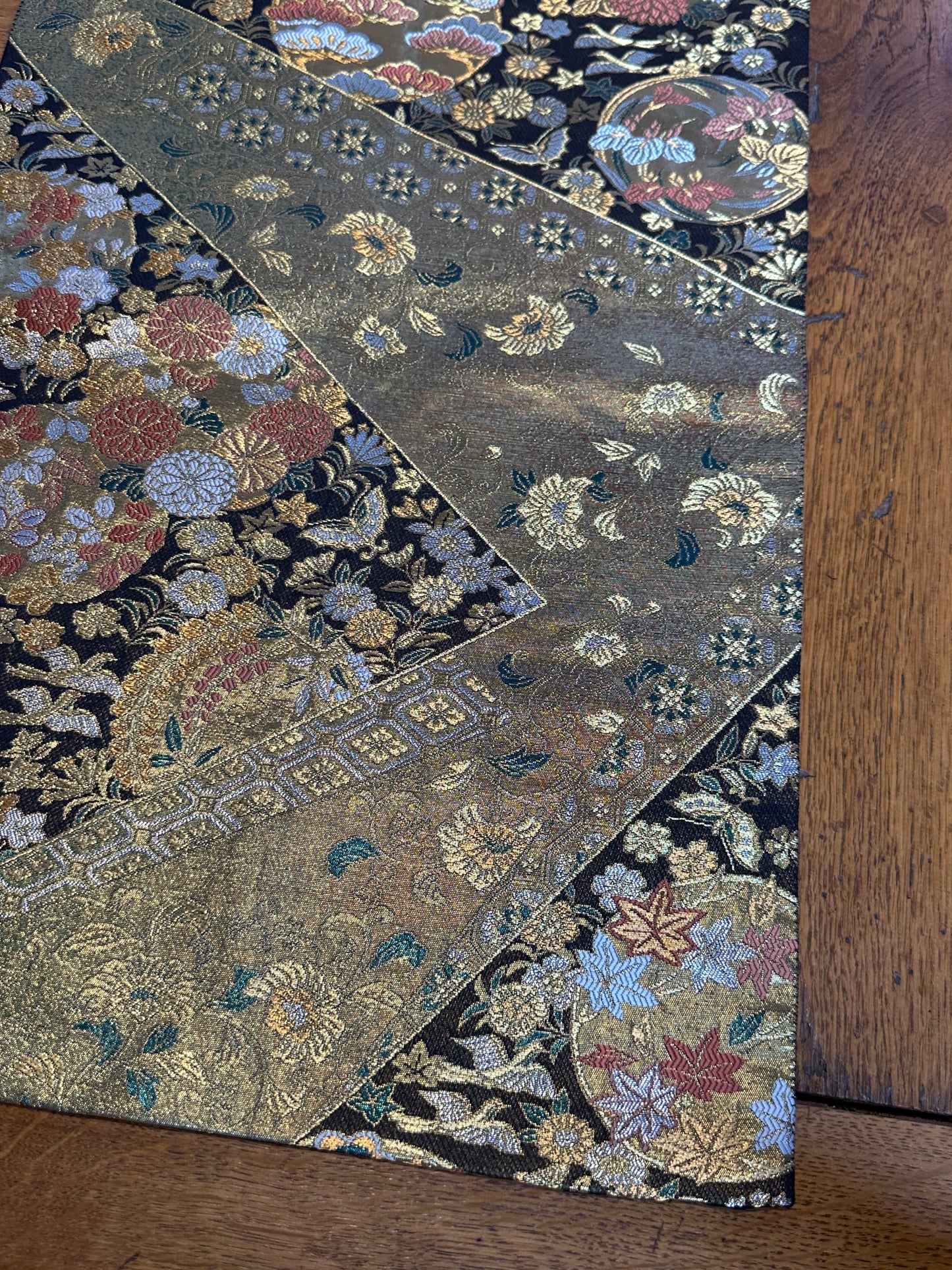 Set de table Obi en soie