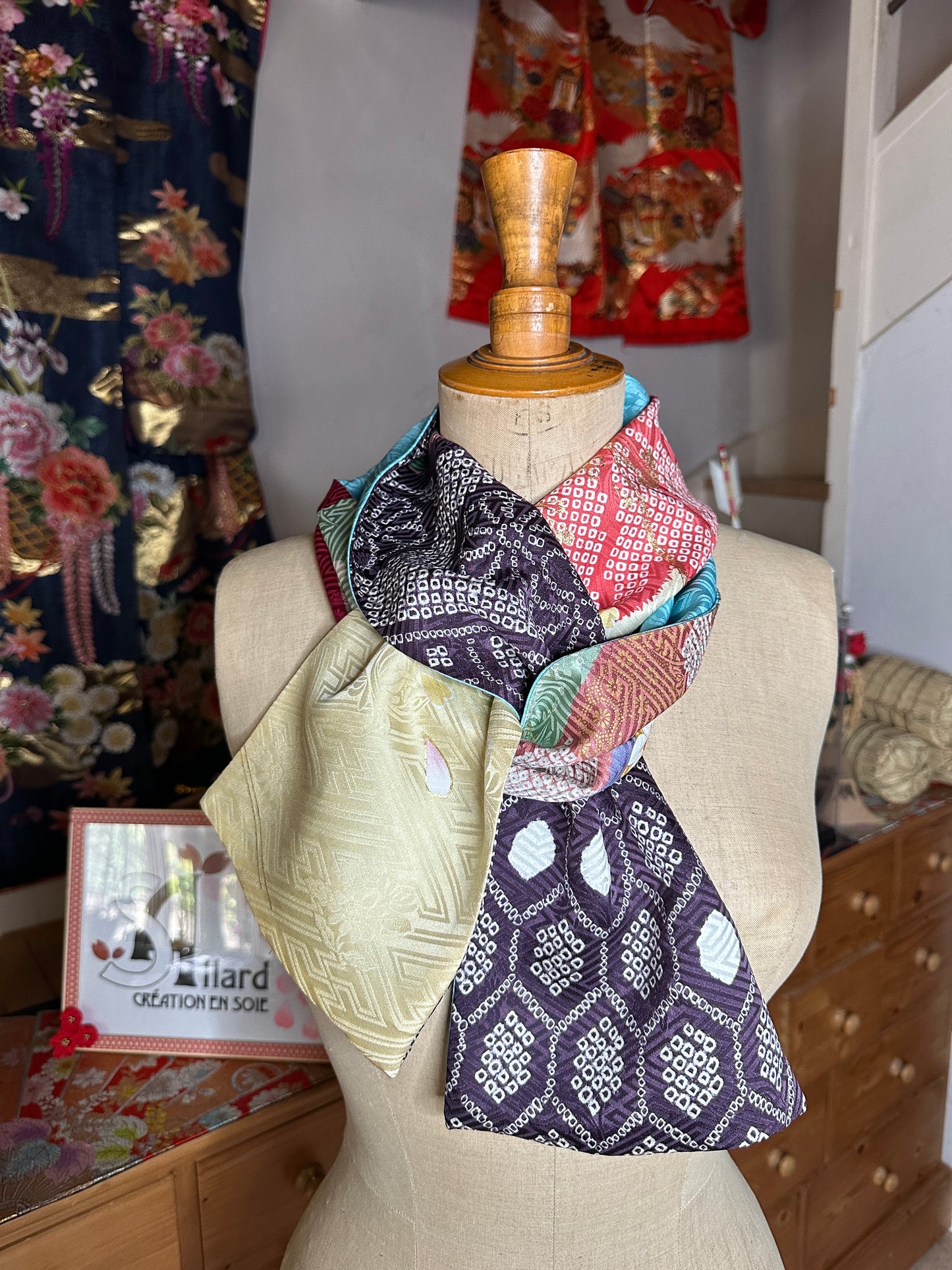 Foulard réversible furisode kimono japonais en soie Neuf