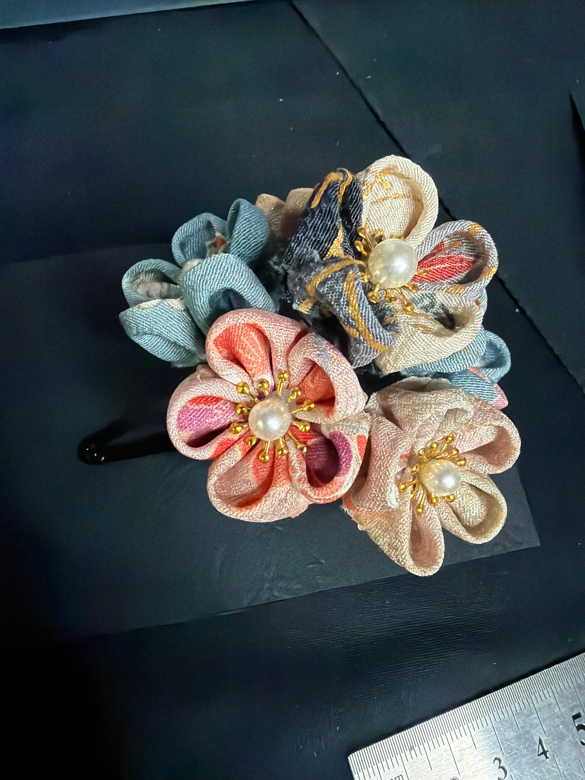 Kanzashi Barette japonaise Tsumamisaiku kimono en soie