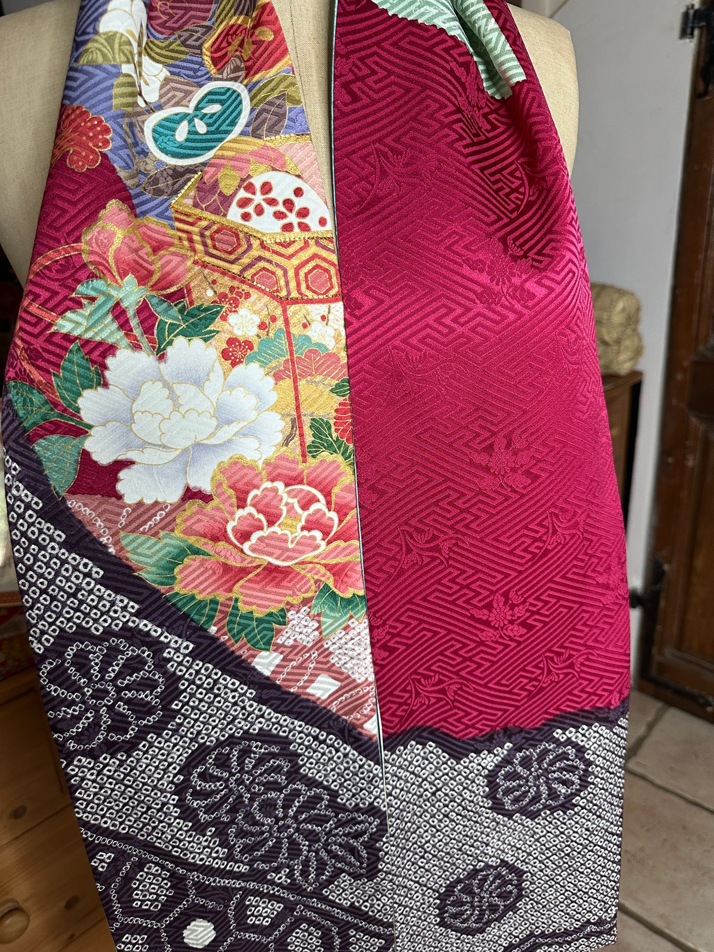 Foulard réversible furisode kimono japonais en soie Neuf