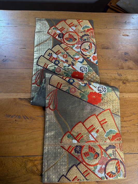 Chemin de table Obi japonais en soie