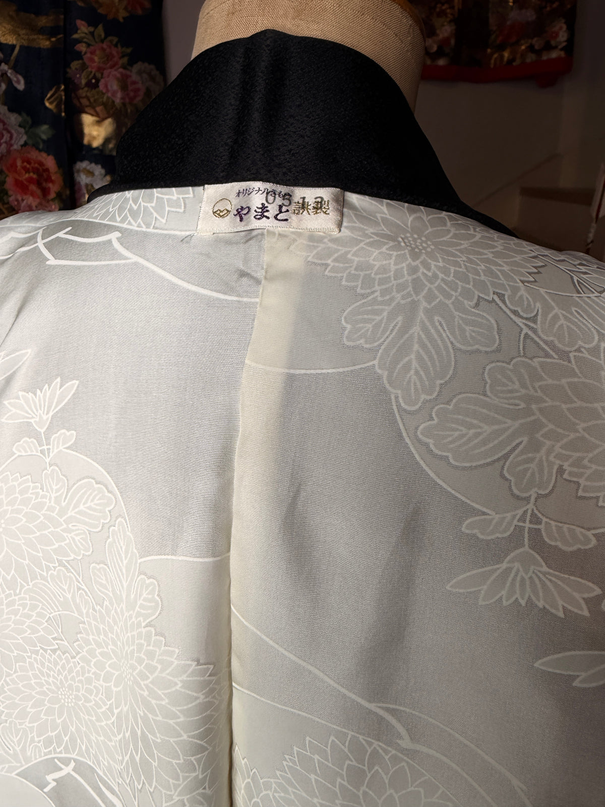 Haori veste de kimono japonais en soie avec Haori himo état Neuf