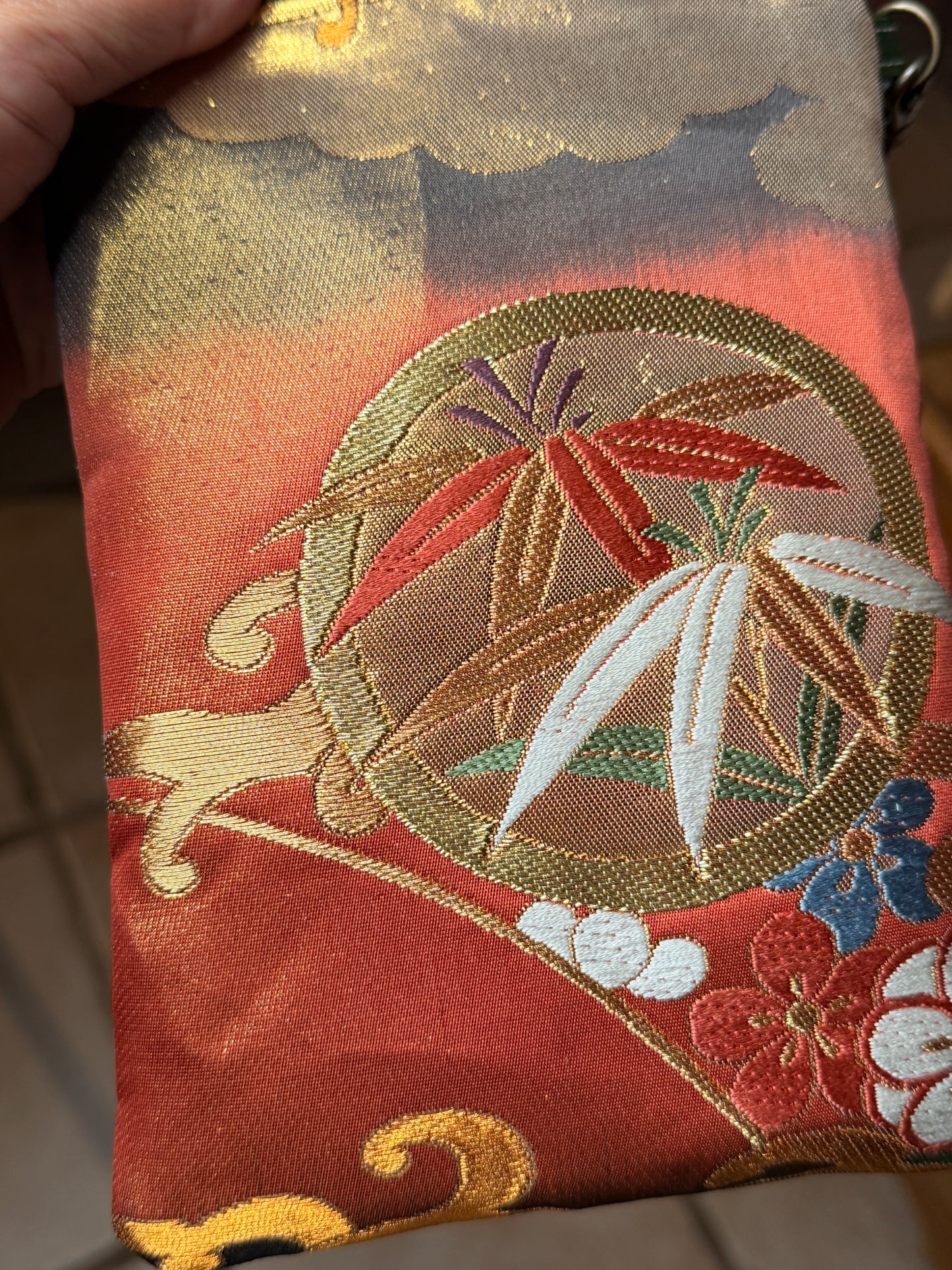 Étui portable pochette en soie Obi japonais