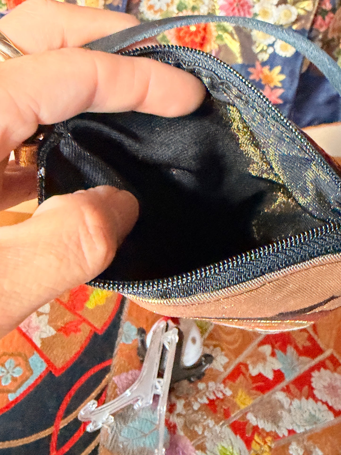 Étui portable pochette en soie Obi japonais