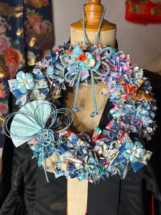 Couronne tissu japonais avec Tsumamisaiku en décorations