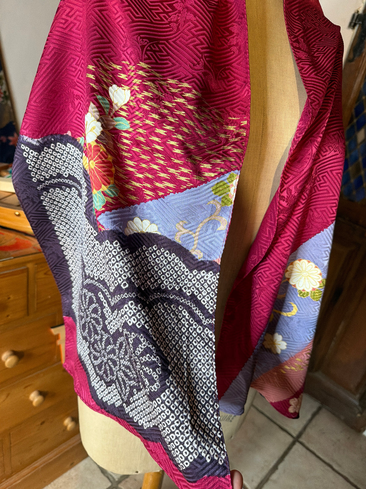 Foulard tissu kimono japonais furisode en soie