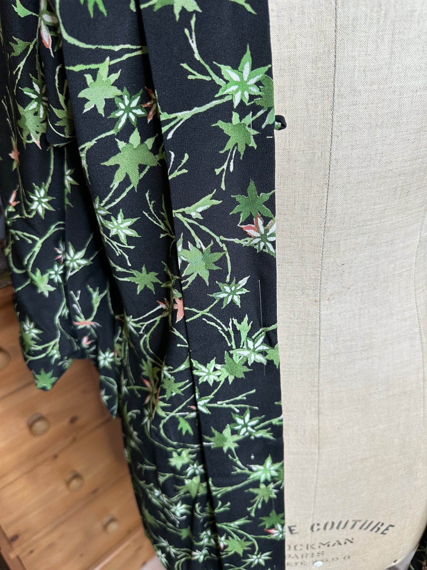 Haori feuilles d’érables japonais Neuf en soie