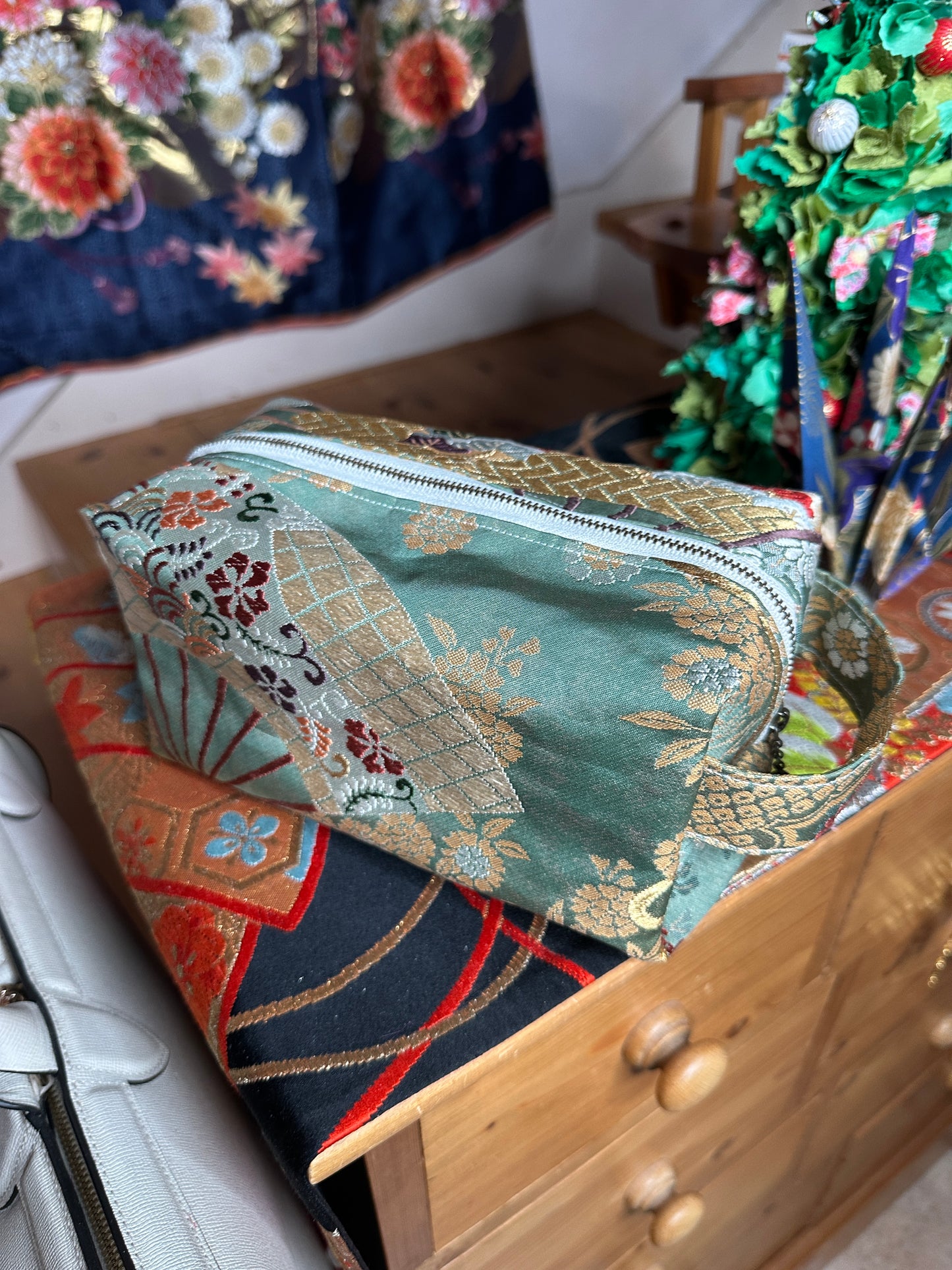 Trousse de toilette pochette Obi kimono japonais en soie Neuf