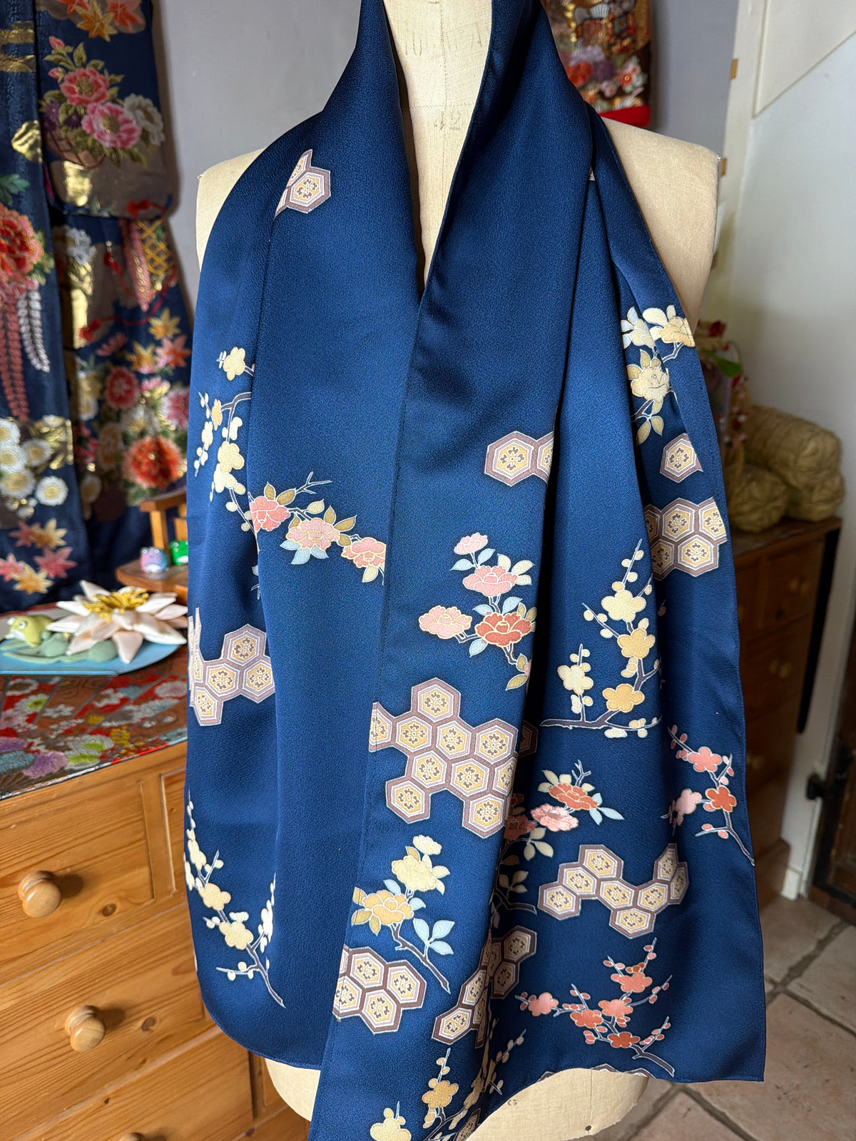Foulard kimono japonais tomesode en soie